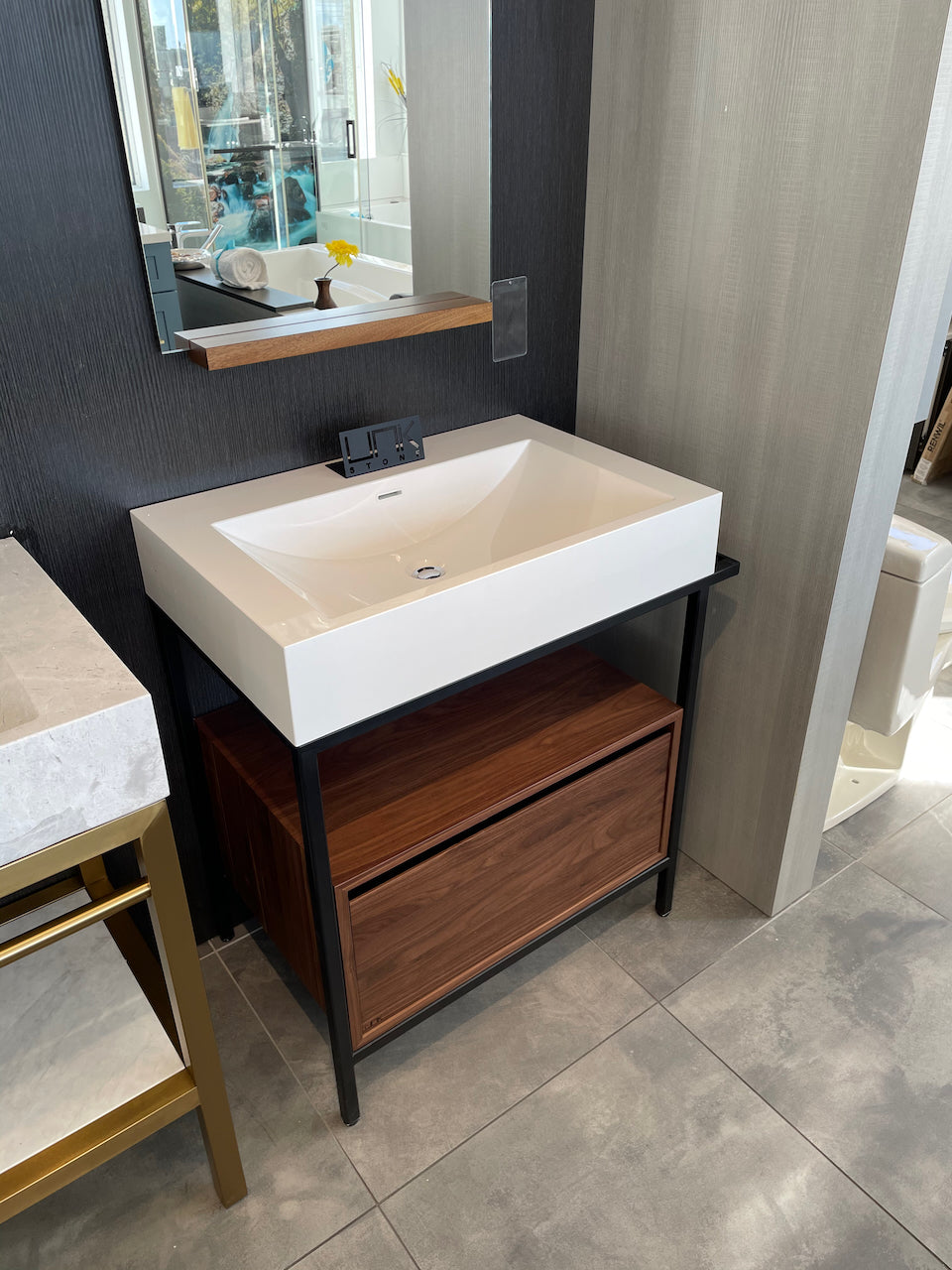 Solid Wood Bathroom Vanity / Console | Composite Sink | VNG-BTM 30